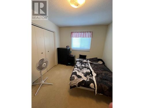 160 Gwillim Crescent, Tumbler Ridge, BC - Indoor Photo Showing Bedroom