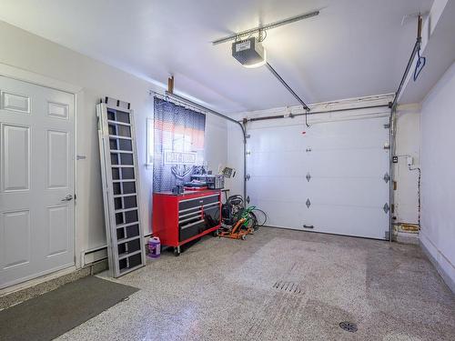 Garage - 3710 Boul. Des Chenaux, Trois-Rivières, QC - Indoor Photo Showing Garage