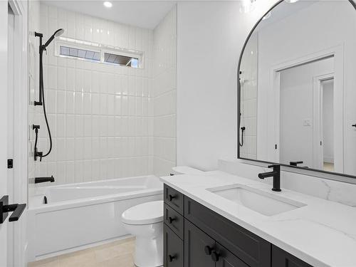 770 Shorewood Dr, Parksville, BC - Indoor Photo Showing Bathroom