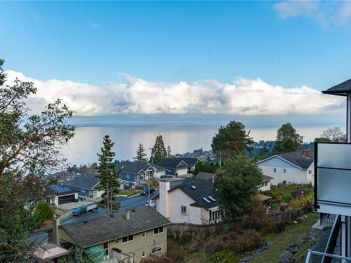 124 Hawk Point Rd, Nanaimo, BC - Outdoor With Body Of Water With View