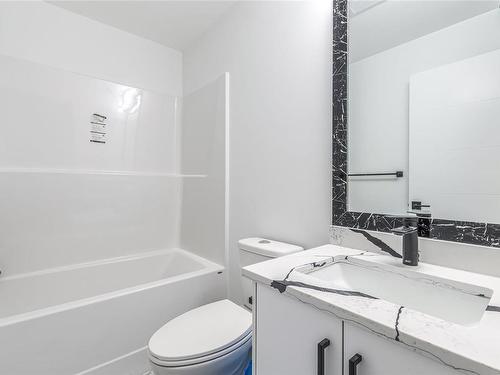 2397 Barclay Rd, Nanaimo, BC - Indoor Photo Showing Bathroom