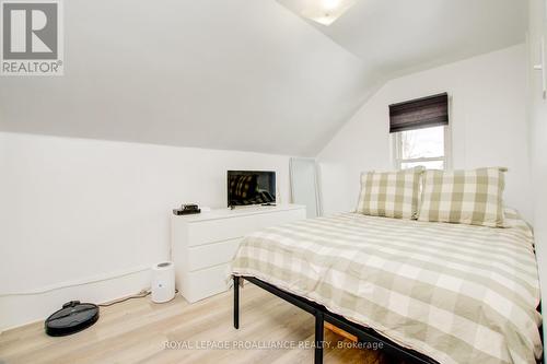 63 Centre St, Trent Hills, ON - Indoor Photo Showing Bedroom