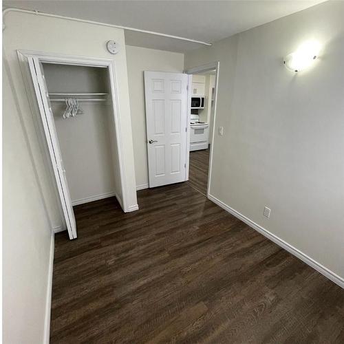 16 Dufferin Street|Unit #12, Fort Erie, ON - Indoor Photo Showing Other Room