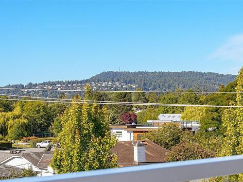 1-9645 Fifth St, Sidney, BC - Outdoor With View