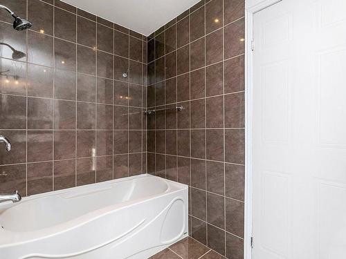 Salle de bains - 149 Rue Denault, Kirkland, QC - Indoor Photo Showing Bathroom