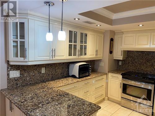 160 George Street Unit#905, Ottawa, ON - Indoor Photo Showing Kitchen With Upgraded Kitchen