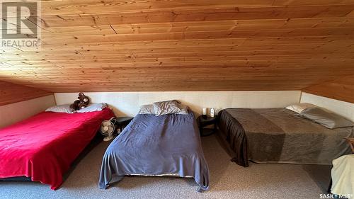 12 Oskunamoo Drive, Greenwater Provincial Park, SK - Indoor Photo Showing Bedroom