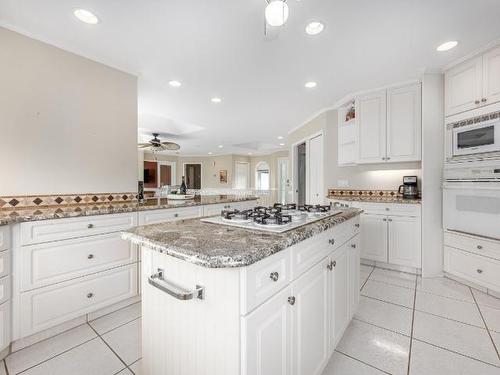 6961 Savona Access Rd, Kamloops, BC - Indoor Photo Showing Kitchen With Upgraded Kitchen