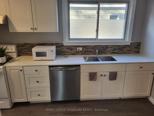 37 Dell St, Sudbury Remote Area, ON - Indoor Photo Showing Kitchen With Double Sink