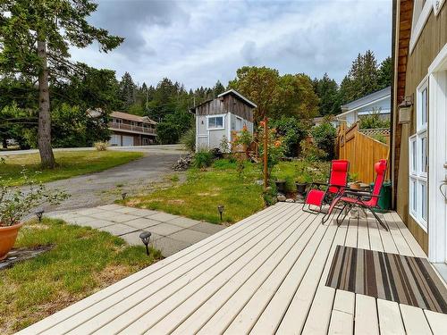 8028 Arthur St, Crofton, BC - Outdoor With Deck Patio Veranda