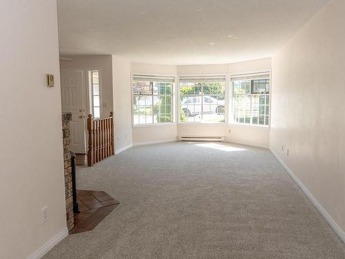 6025 Driftwood Pl, Nanaimo, BC - Indoor Photo Showing Other Room