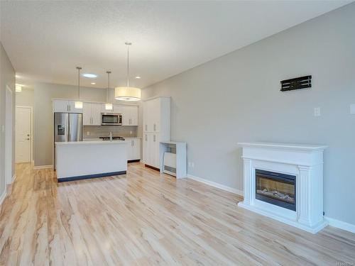 6348 Shambrook Dr, Sooke, BC - Indoor With Fireplace