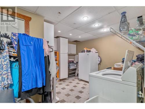 2845 Thacker Road, West Kelowna, BC - Indoor Photo Showing Laundry Room