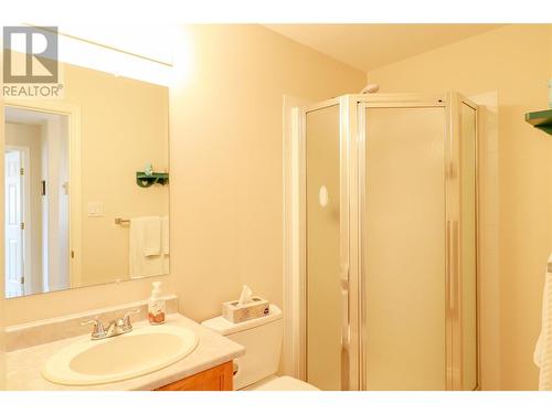 2265 Atkinson Street Unit# 407, Penticton, BC - Indoor Photo Showing Bathroom