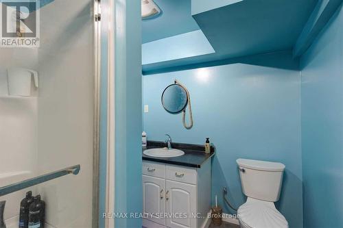 210 Weber St, Wellington North, ON - Indoor Photo Showing Bathroom