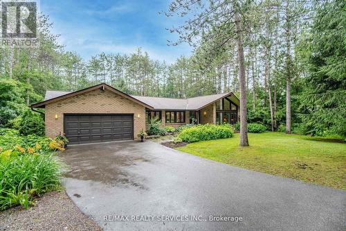 32 Damascus Dr, Caledon, ON - Outdoor