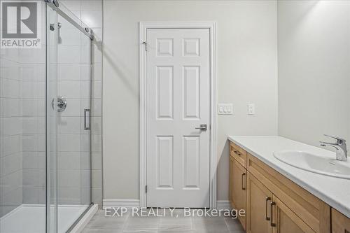 29 Shipley Ave, Collingwood, ON - Indoor Photo Showing Bathroom