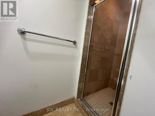 3510 - 8 York Street, Toronto, ON - Indoor Photo Showing Bathroom