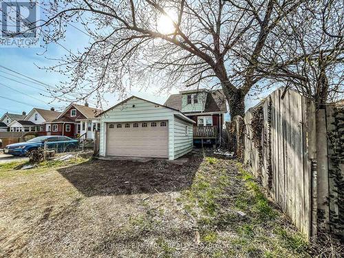 534 Josephine Avenue, Windsor, ON - Outdoor