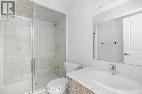 #803 -585 Colbourne St E, Brantford, ON - Indoor Photo Showing Bathroom
