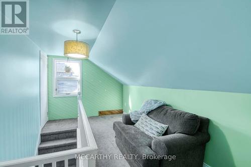 118 Third Avenue W, Shelburne, ON - Indoor Photo Showing Other Room