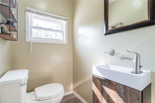 259 Cedar Drive, Turkey Point, ON - Indoor Photo Showing Bathroom
