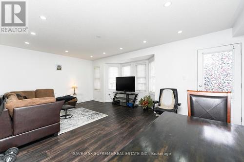 51 Colonel Frank Ching Crescent, Brampton, ON - Indoor Photo Showing Living Room