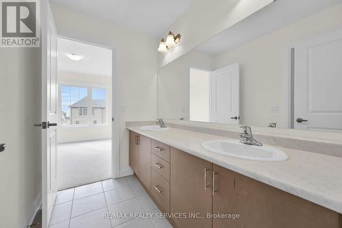 34 Thomas Gemmell Rd, North Dumfries, ON - Indoor Photo Showing Bathroom