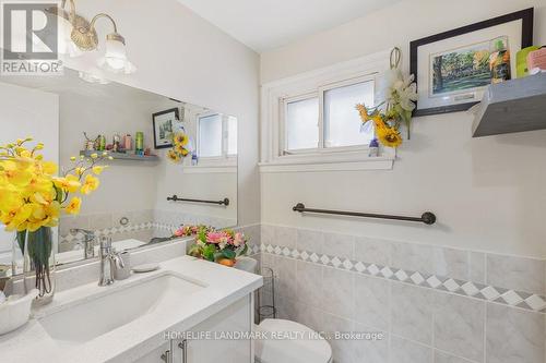 20 Darras Court E, Brampton, ON - Indoor Photo Showing Bathroom