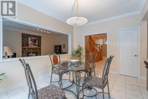 2360 Silverwood Drive, Mississauga, ON - Indoor Photo Showing Dining Room