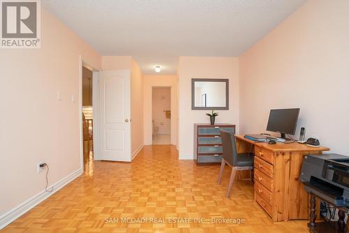 2360 Silverwood Drive, Mississauga, ON - Indoor Photo Showing Office