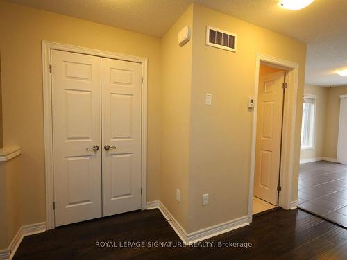 J4-70 Willorun Dr, Kitchener, ON - Indoor Photo Showing Other Room