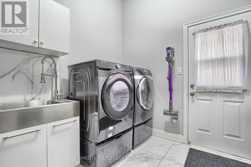 5 Villagewood St, Brampton, ON - Indoor Photo Showing Laundry Room