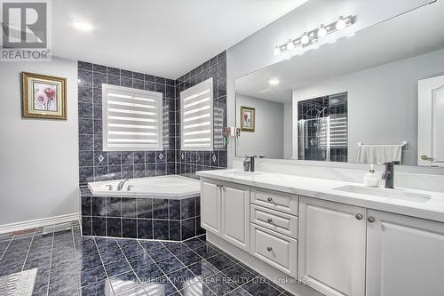 5 Villagewood St, Brampton, ON - Indoor Photo Showing Bathroom