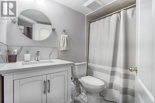 5 Villagewood St, Brampton, ON - Indoor Photo Showing Bathroom