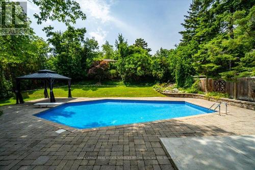 2128 Agincourt Cres, Burlington, ON - Outdoor With In Ground Pool With Backyard