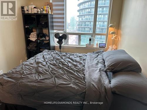2208 - 70 Absolute Avenue, Mississauga, ON - Indoor Photo Showing Bedroom
