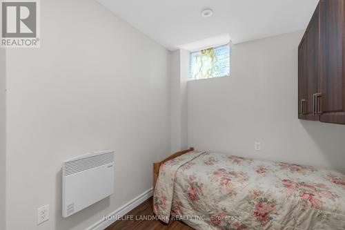 106 Wyper Sq, Toronto, ON - Indoor Photo Showing Bedroom