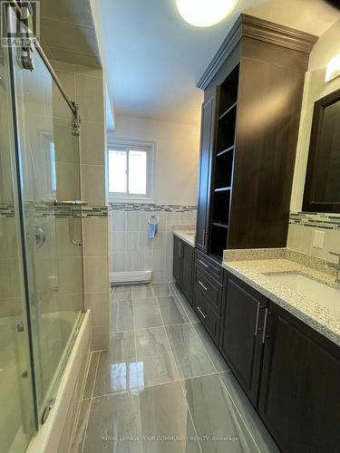 #Upper -3966 19Th Ave, Markham, ON - Indoor Photo Showing Bathroom