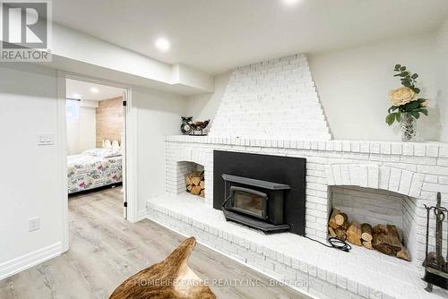 143 Sand Rd, East Gwillimbury, ON - Indoor Photo Showing Living Room With Fireplace