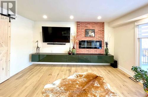 143 Sand Road, East Gwillimbury, ON - Indoor With Fireplace