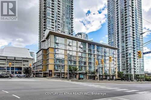 511 - 9 Spadina N, Toronto, ON - Outdoor With Facade