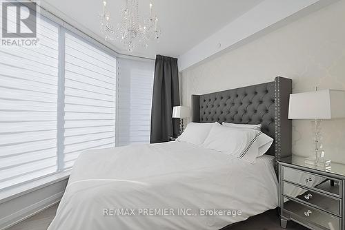 807 - 155 Yorkville Avenue, Toronto, ON - Indoor Photo Showing Bedroom
