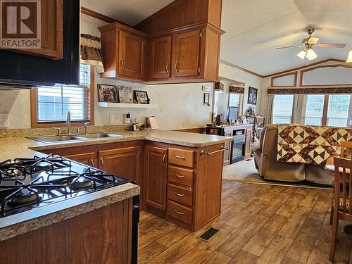 2202 Newton Road Lot# 17, Cawston, BC - Indoor Photo Showing Kitchen With Double Sink