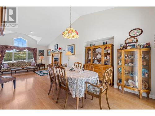 7604 Sage Drive, Coldstream, BC - Indoor Photo Showing Dining Room