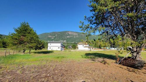 319 Elkview Trail, Castlegar, BC 