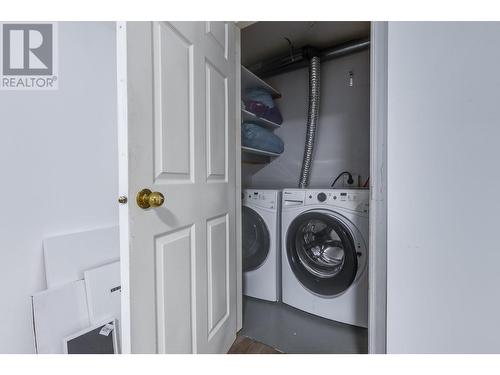 2906 Sullivan Crescent, Prince George, BC - Indoor Photo Showing Laundry Room