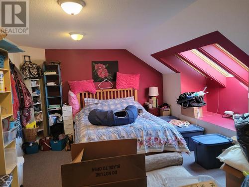 950 Laurel Road, Quesnel, BC - Indoor Photo Showing Bedroom