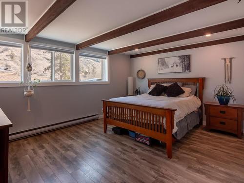 20412 Garnet Valley Road, Summerland, BC - Indoor Photo Showing Bedroom