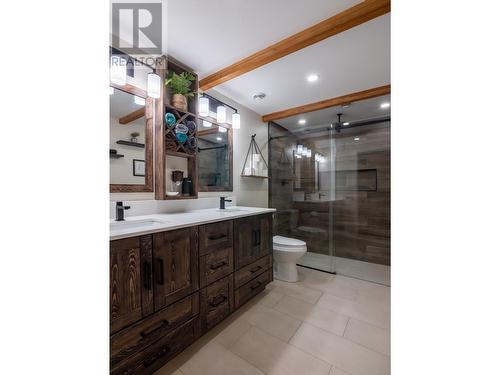 20412 Garnet Valley Road, Summerland, BC - Indoor Photo Showing Bathroom